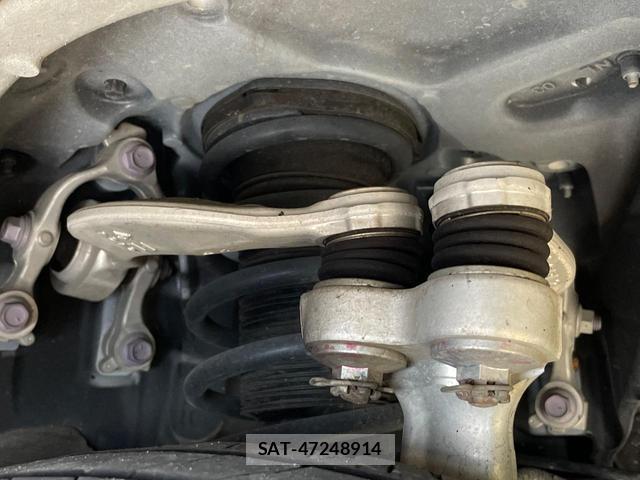 Toyota CROWN HYBRID 2019-10 8055991-19