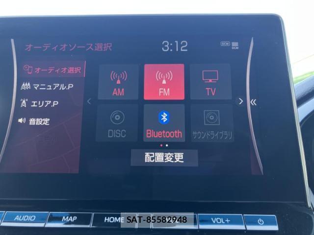 Toyota CROWN HYBRID 2021-07 8056130-10