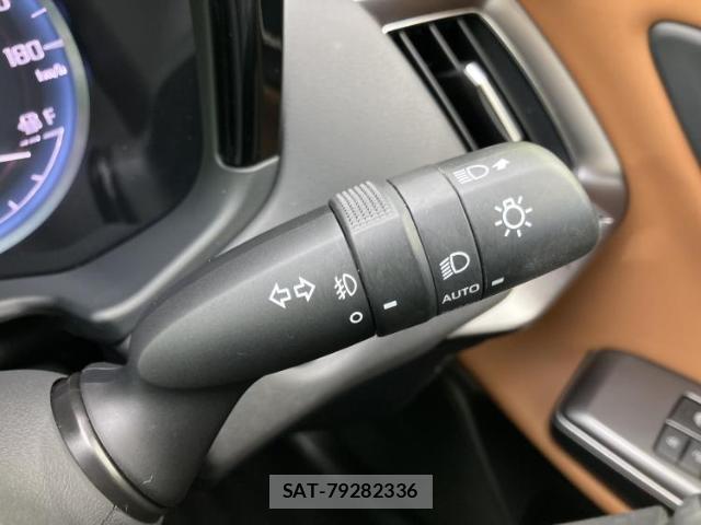 Toyota CROWN HYBRID 2021-08 8056171-15