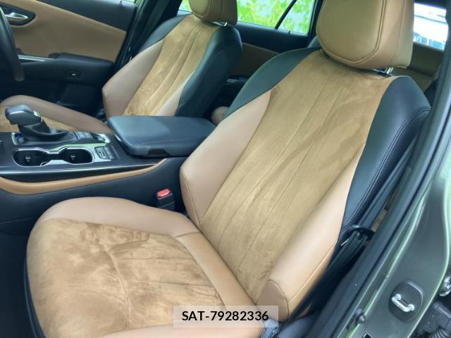 Toyota CROWN HYBRID 2021-08 8056171-5