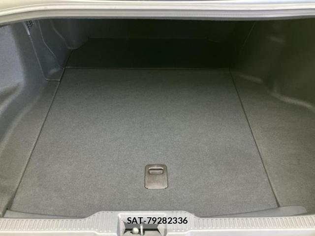 Toyota CROWN HYBRID 2021-08 8056171-7
