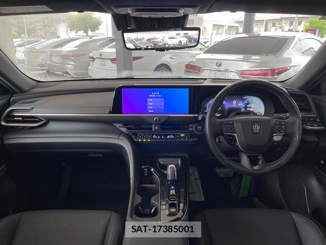 Toyota CROWN 2024-03 8055441-1