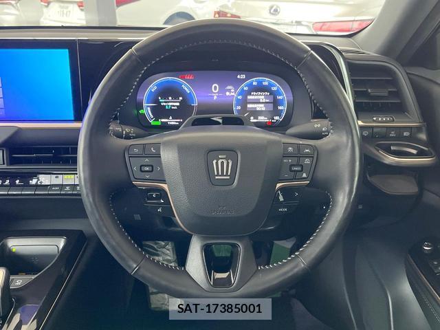 Toyota CROWN 2024-03 8055441-13