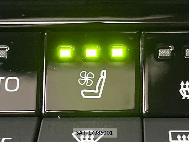 Toyota CROWN 2024-03 8055441-5