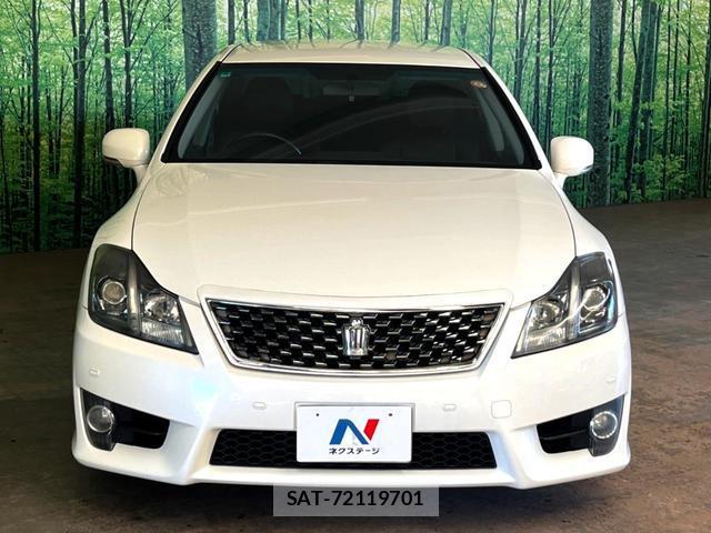 Toyota CROWN 2010-06 8053813-9