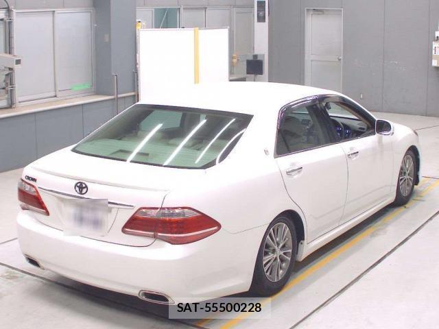 Toyota CROWN 2010-11 8055117-2