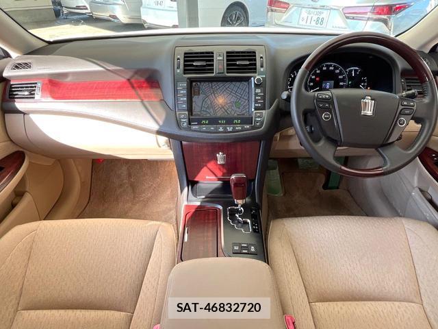 Toyota CROWN 2008-11 8055442-1