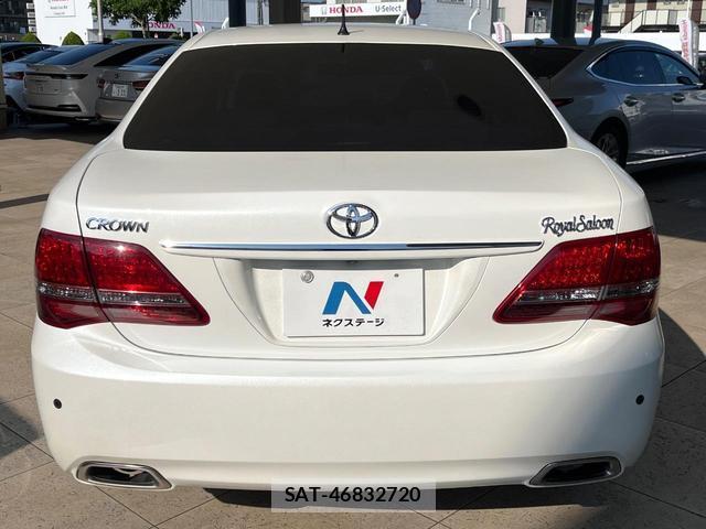 Toyota CROWN 2008-11 8055442-15