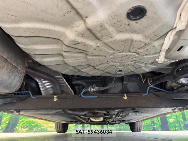 Nissan CUBE 2018-01 8053890-18