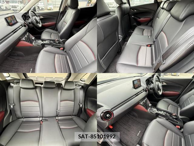 Mazda CX-3 2017-09 8053498-6