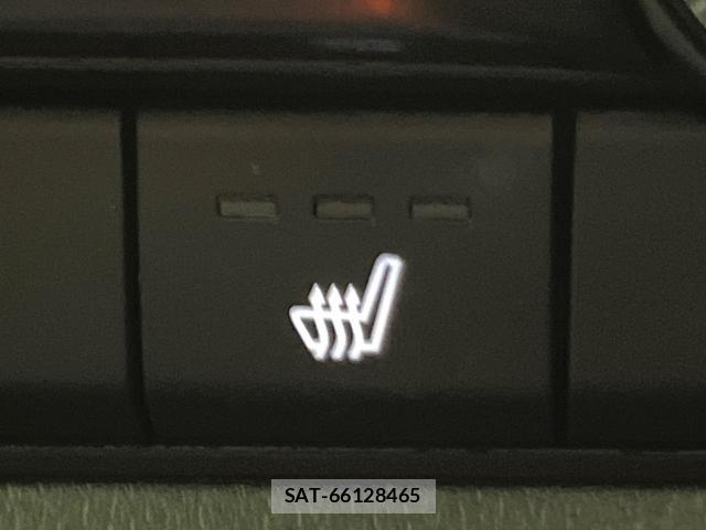 Mazda CX-30 2024-08 8054221-5