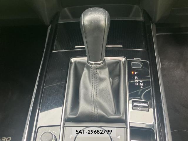 Mazda CX-30 2023-07 8056169-16