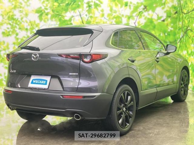 Mazda CX-30 2023-07 8056169-2