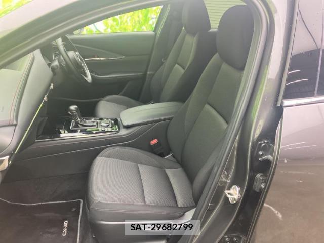 Mazda CX-30 2023-07 8056169-4