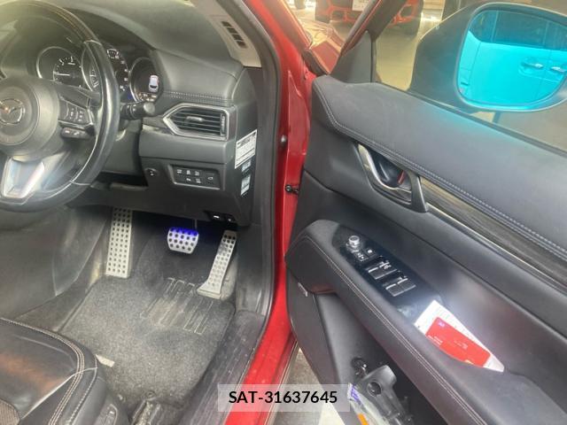 Mazda CX-5 2017-07 8054232-6