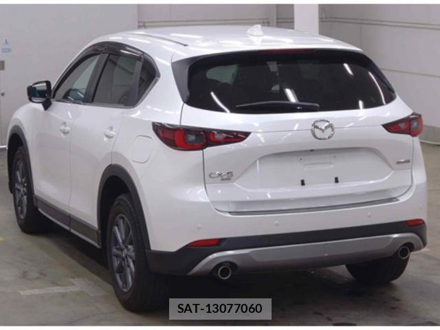 Mazda CX-5 2022-01 8054587-1