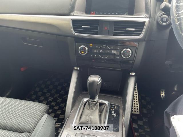 Mazda CX-5 2016-02 8054833-17
