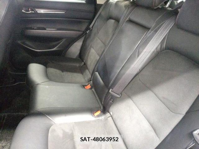 Mazda CX-5 2022-09 8055049-3