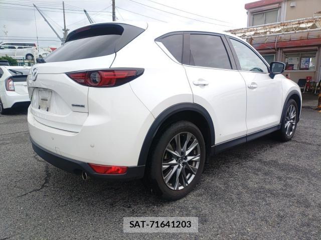 Mazda CX-5 2021-03 8055234-2