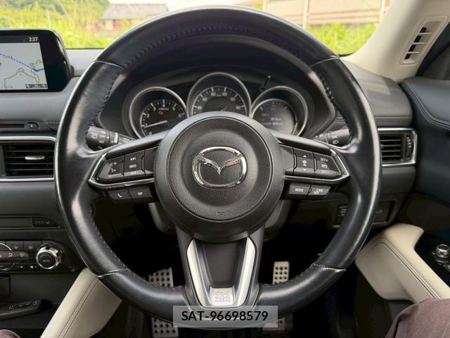 Mazda CX-5 2017-09 8055517-14