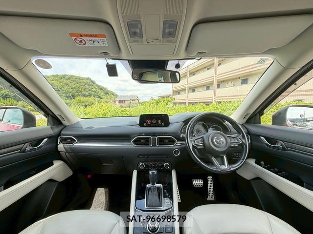 Mazda CX-5 2017-09 8055517-2