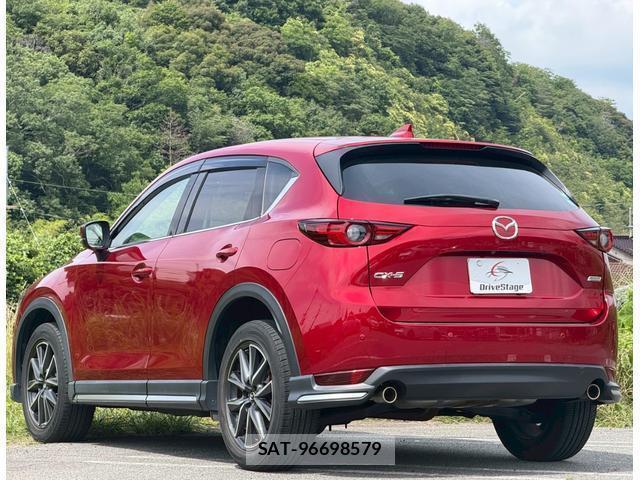 Mazda CX-5 2017-09 8055517-8