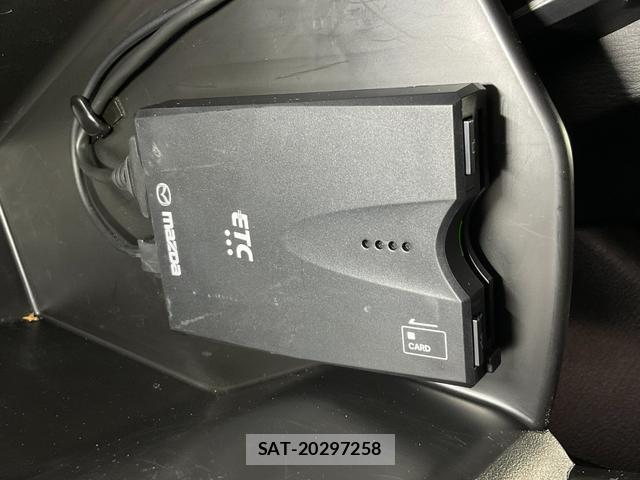 Mazda CX-5 2023-06 8055554-13