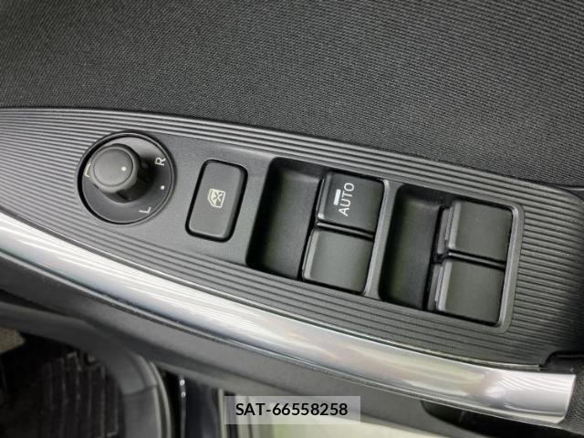 Mazda CX-5 2013-01 8056148-7