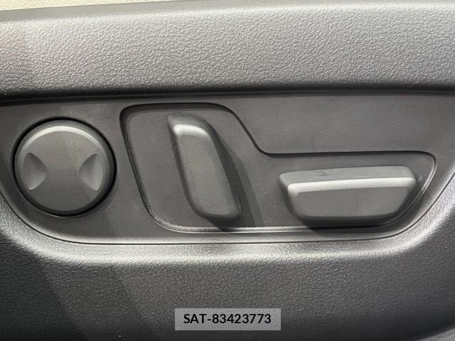 Mazda CX-60 2023-03 8053878-8