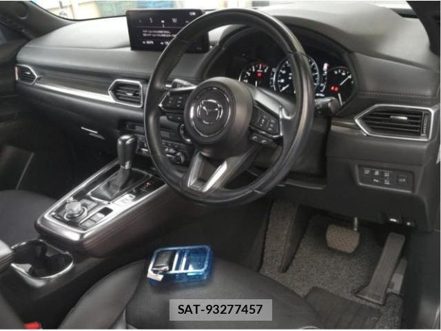 Mazda CX-8 2021-03 8055631-2