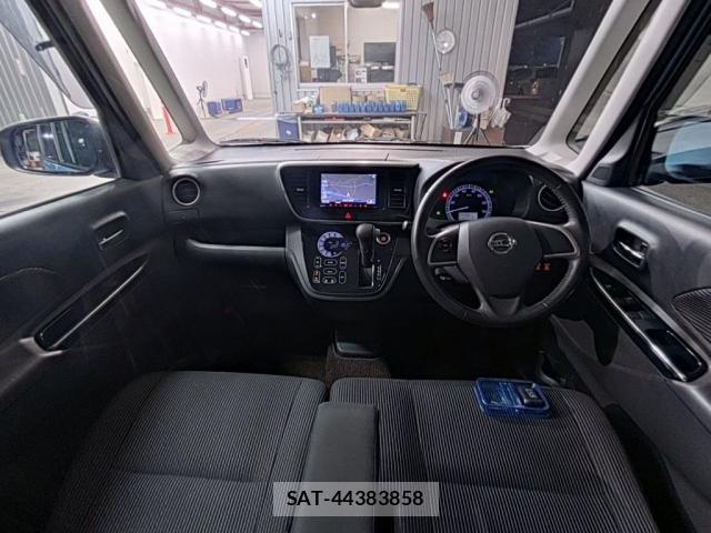 Nissan DAYZ ROOX 2018-03 8054127-2