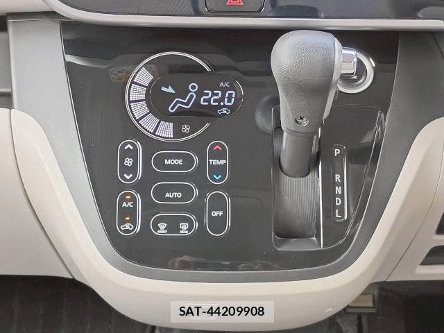 Nissan DAYZ ROOX 2018-09 8055953-5