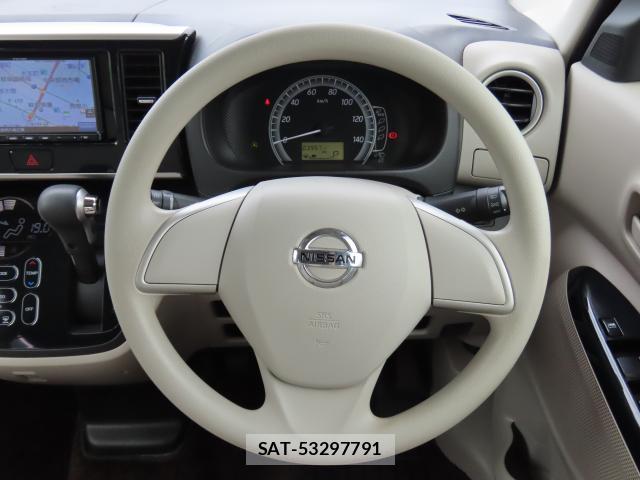 Nissan DAYZ ROOX 2014-10 8056067-11