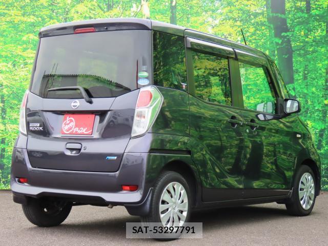 Nissan DAYZ ROOX 2014-10 8056067-3