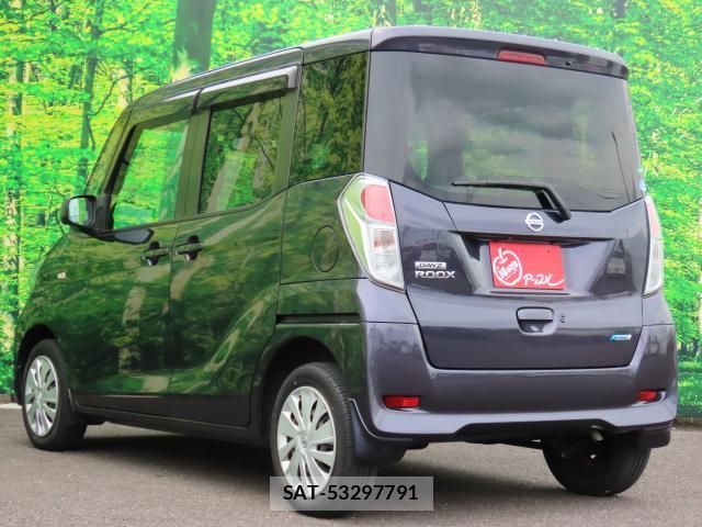 Nissan DAYZ ROOX 2014-10 8056067-5