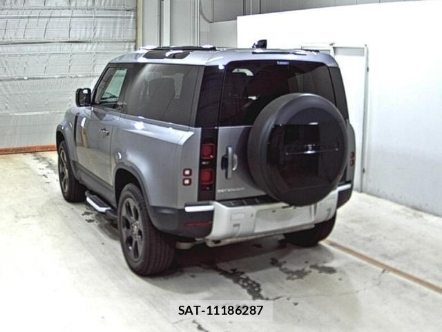 Land Rover DEFENDER 2021-05 8055018-1