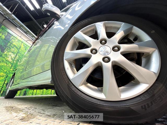 Mitsubishi DELICA 2013-09 8053998-12
