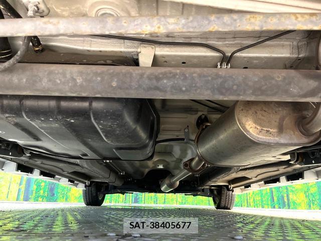 Mitsubishi DELICA 2013-09 8053998-18