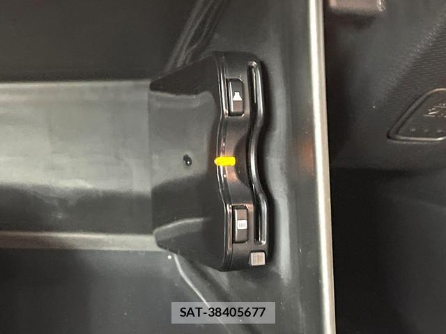 Mitsubishi DELICA 2013-09 8053998-5
