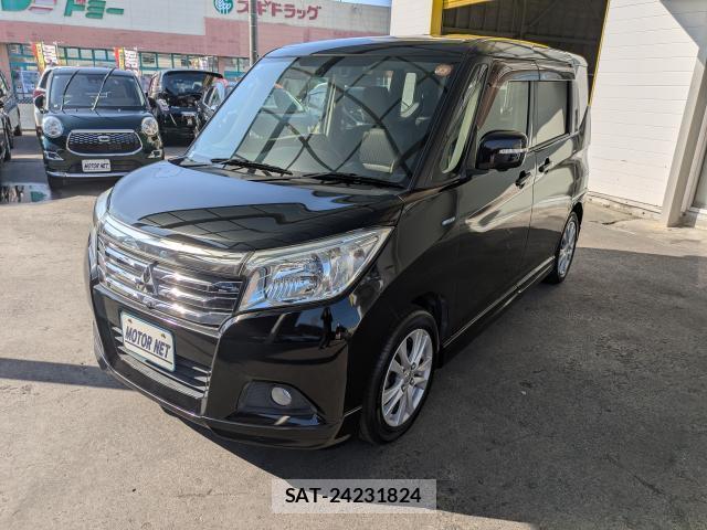 Mitsubishi DELICA 2017-08 8054338-0
