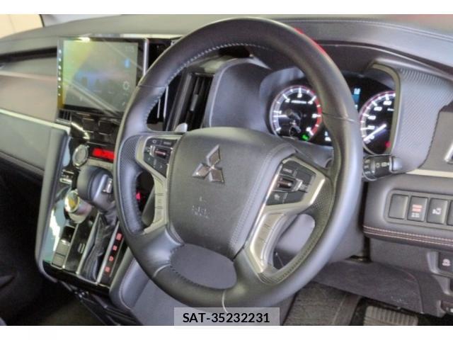 Mitsubishi DELICA 2022-10 8054781-2
