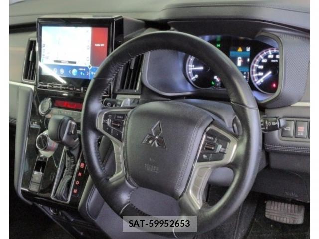 Mitsubishi DELICA 2022-10 8054782-2