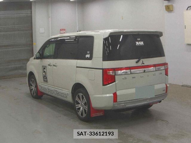 Mitsubishi DELICA 2020-10 8008535-1