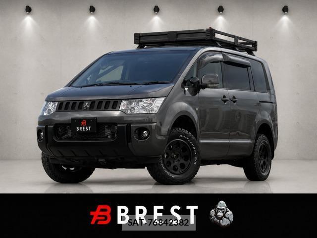 Mitsubishi DELICA 2018-01 8055198-0