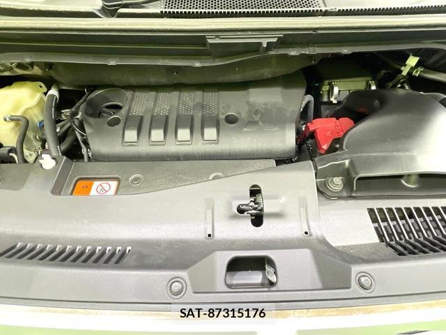 Mitsubishi DELICA 2024-11 8055495-17