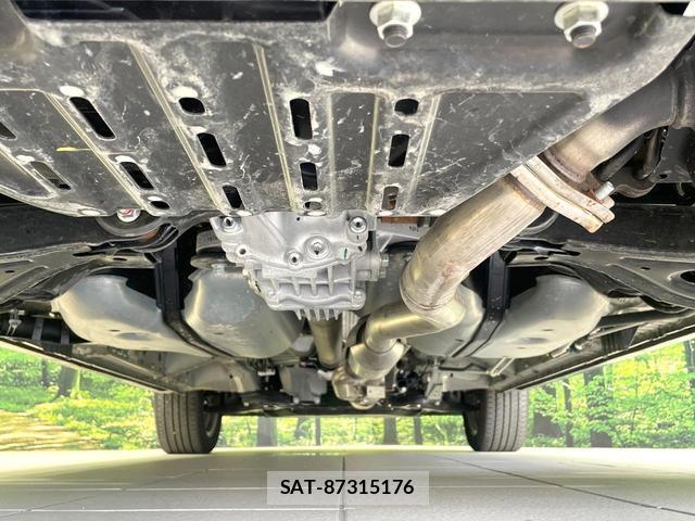 Mitsubishi DELICA 2024-11 8055495-18