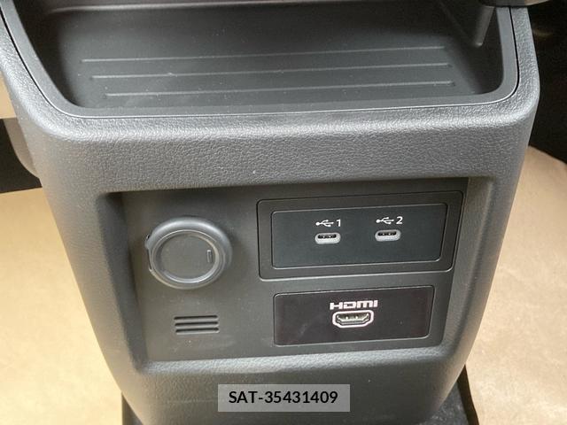 Mitsubishi DELICA MINI 2025-11 8054047-8