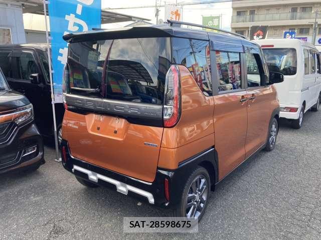 Mitsubishi DELICA MINI 2024-03 8055164-3