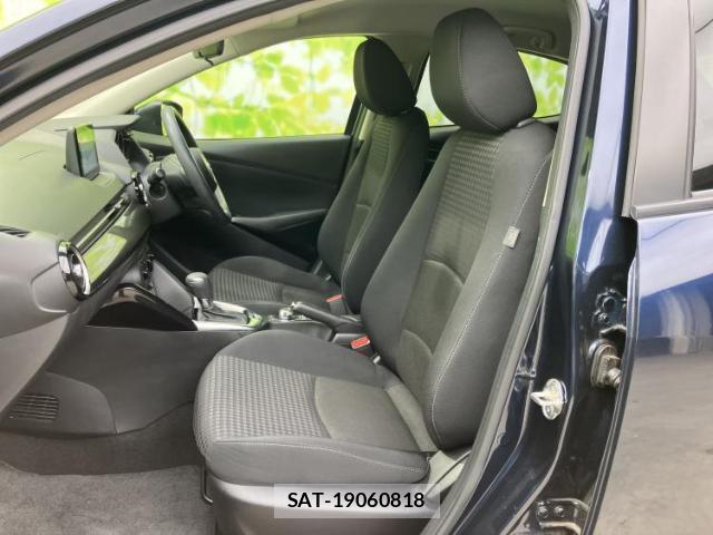 Mazda DEMIO 2019-04 8053524-5