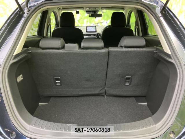Mazda DEMIO 2019-04 8053524-7